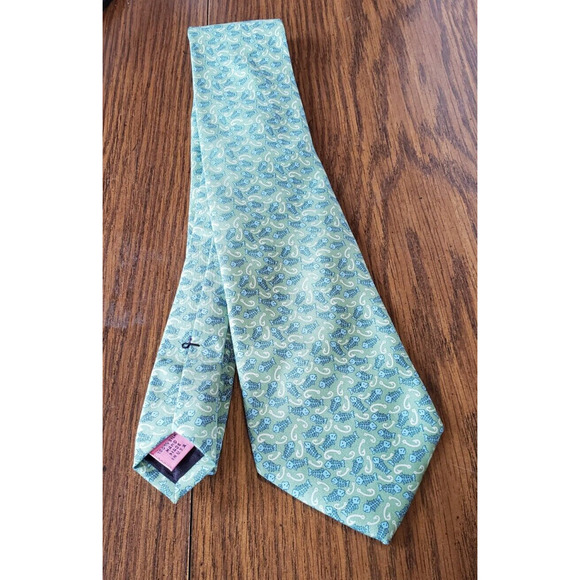 Vineyard Vines Martha's Silk Necktie USA Designer Bone Fish Blue Green - Picture 3 of 5